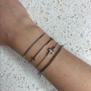 Mejuri Round Sphere Bracelet